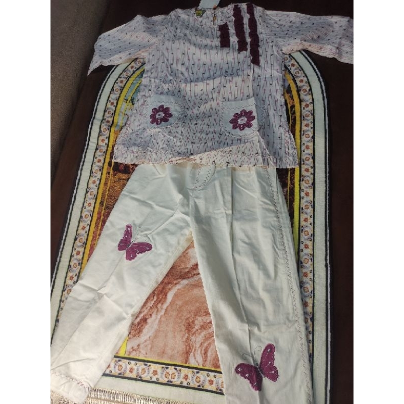 Baju Muslim anak perempuan Habibah usia 6thn