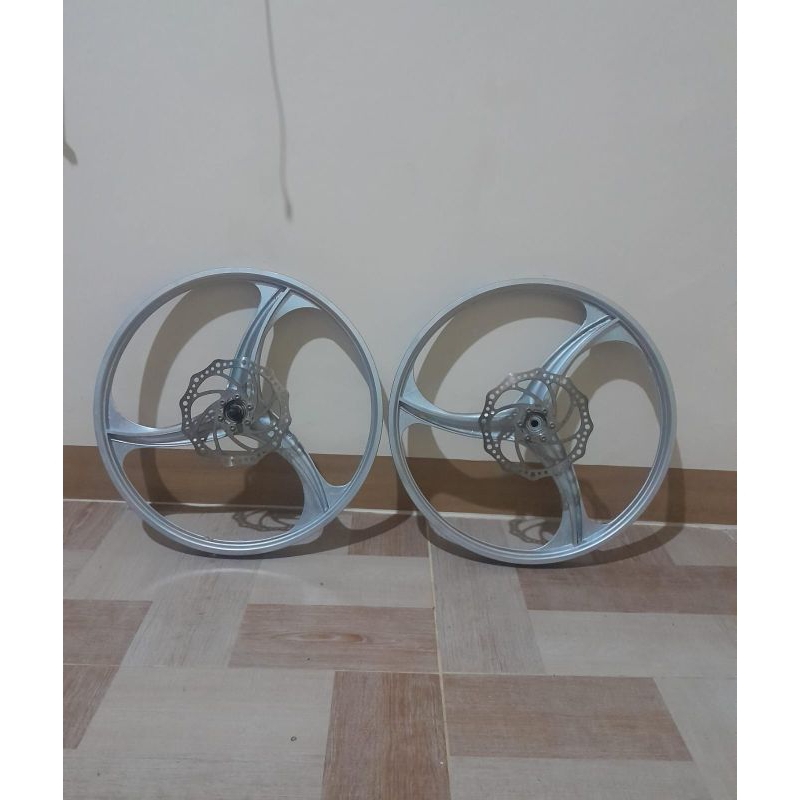 velg alloy kipas velg 20 palang 3 almunium velg bmx sepeda lipat minion resing bmx