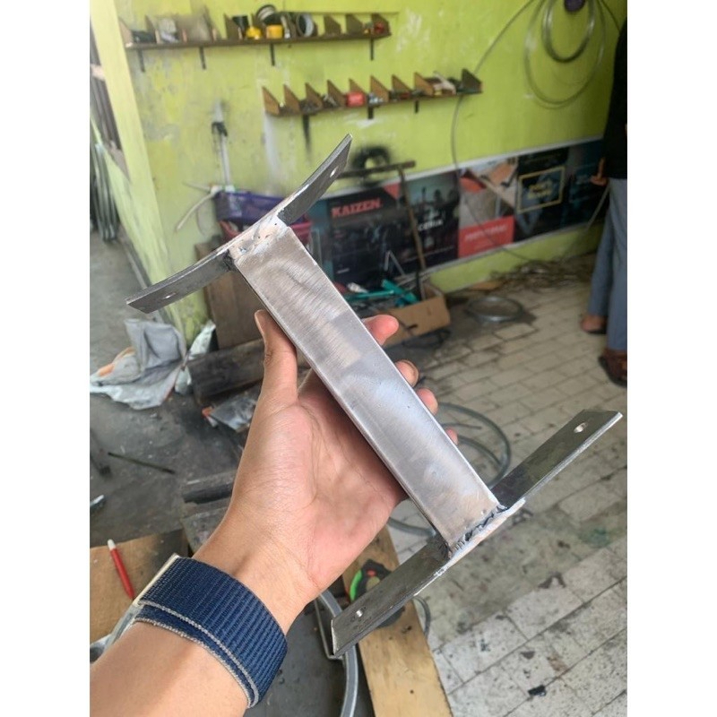 BRACKET NEON BOX BULAT / KOTAK