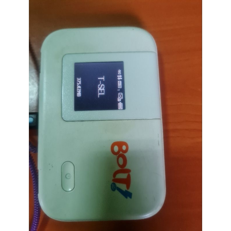 E5372_Bolt_Huawei-modem-mifi