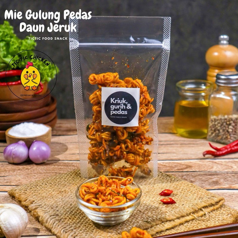 

Mie Gulung Kriuk Pedas Daun jeruk