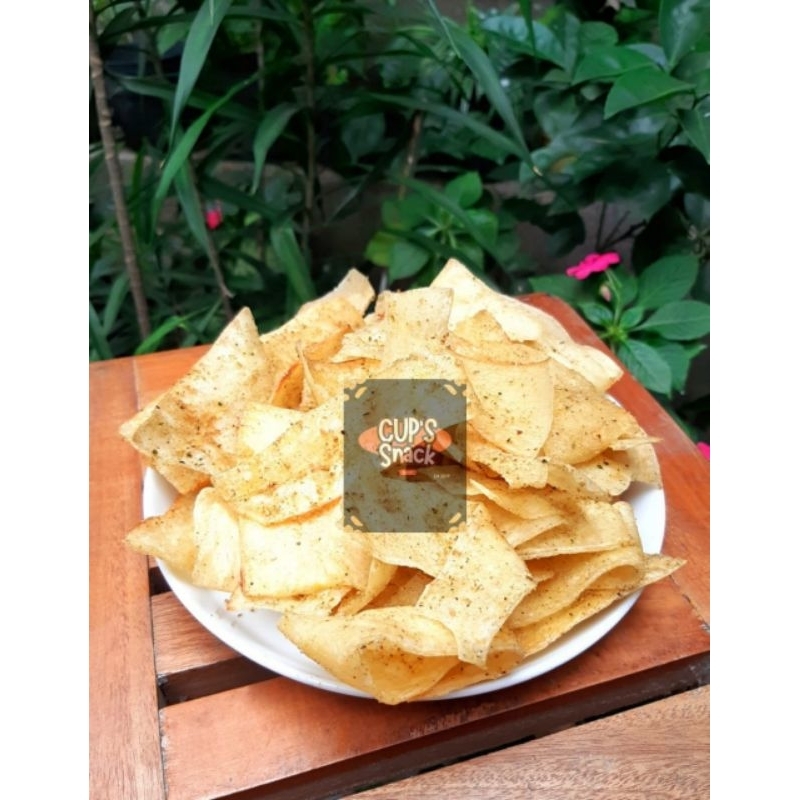 

Keripik singkong asin gurih daun jeruk 250gram