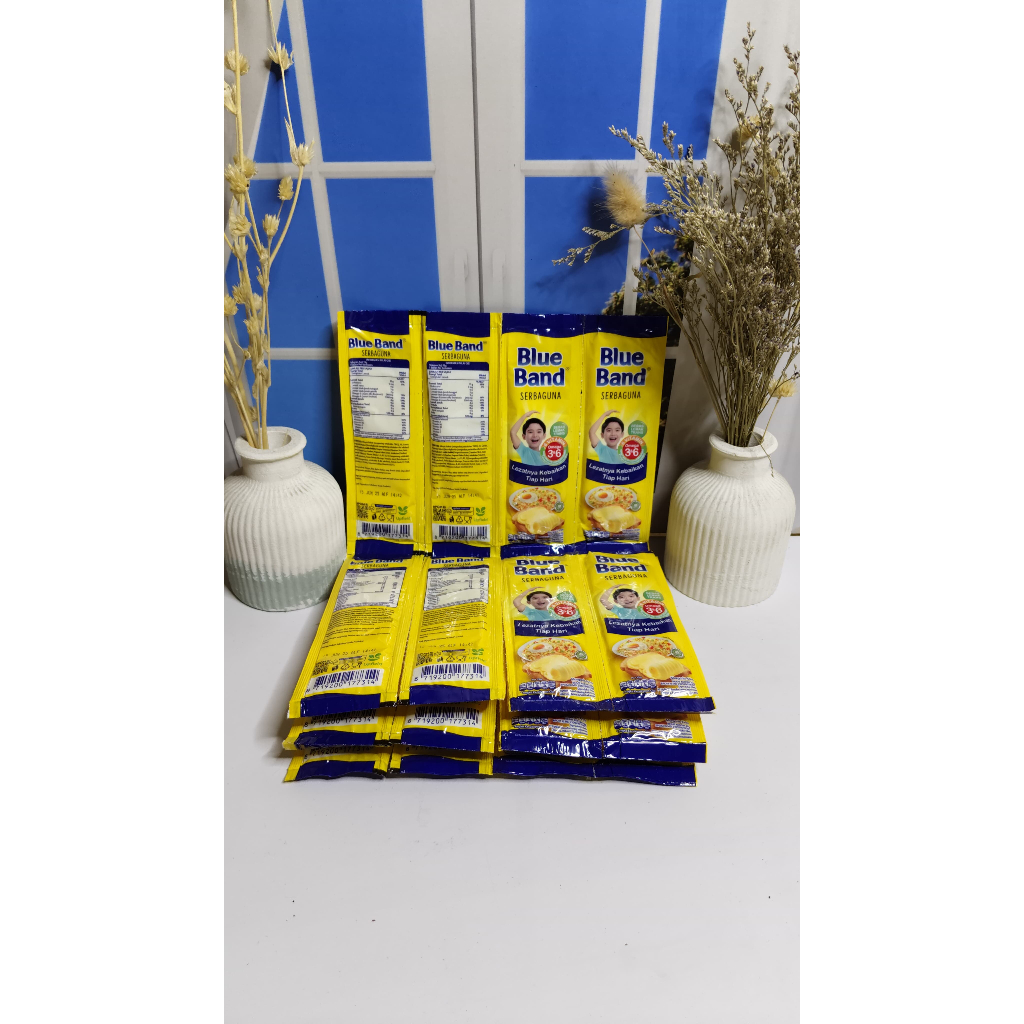 

MENTEGA BLUE BAND SERBAGUNA RENCENG ( ISI 6 SACHET X 15 GRAM ) - BLUEBAND RENCENG SACHET