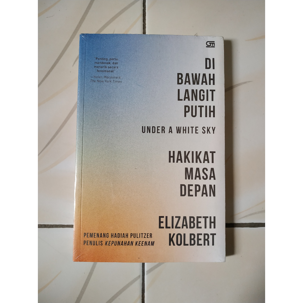 1.18 - Di Bawah Langit Putih