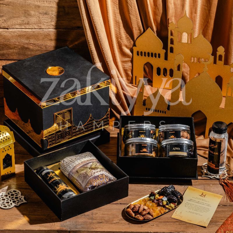

Hampers Paket Oleh-Oleh / Souvenir Haji Dan Umroh Premium Paket Premium Mekah 1