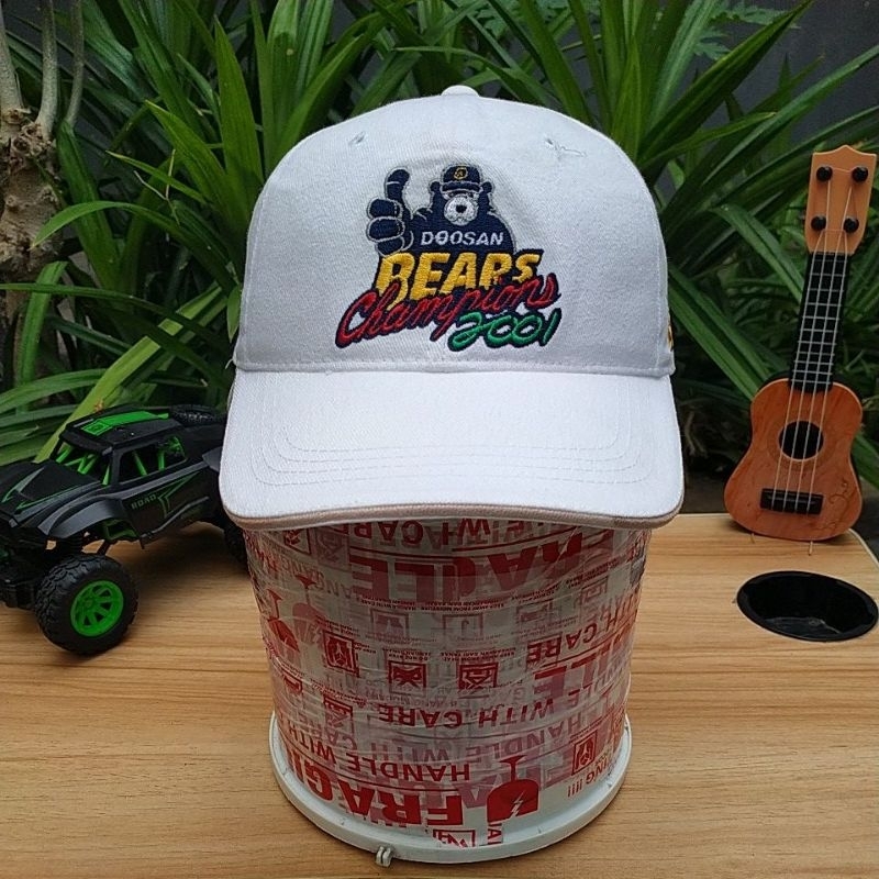 Topi vintage Bisbol Doosan Bears Champions 2001 By Youngan