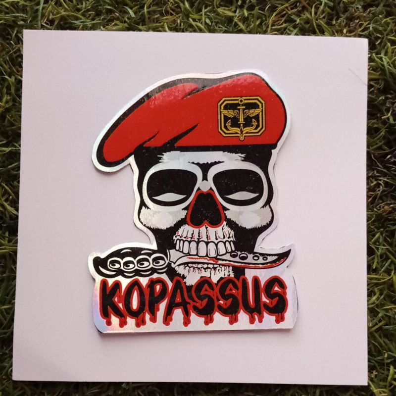 

stiker KOPASSUS/ stiker hologram glossy