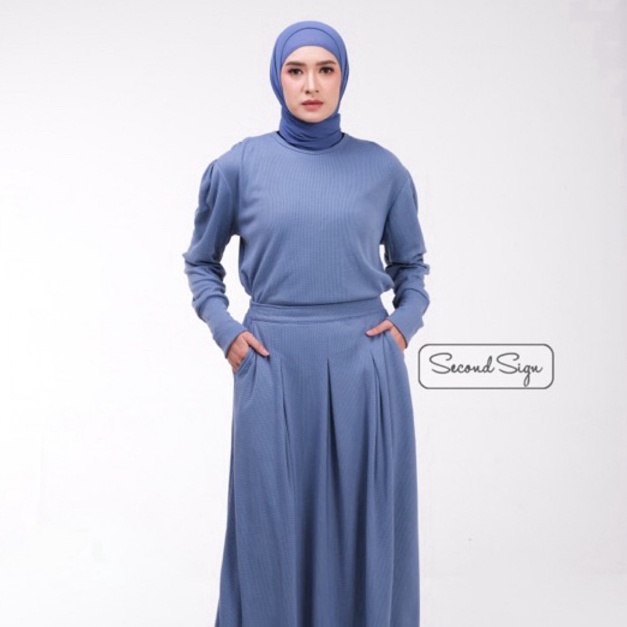 KODE D39U SecondSign  New Basic Knit Top Set  Atasan Dan Rok Wanita Bahan Knit Motif Polos