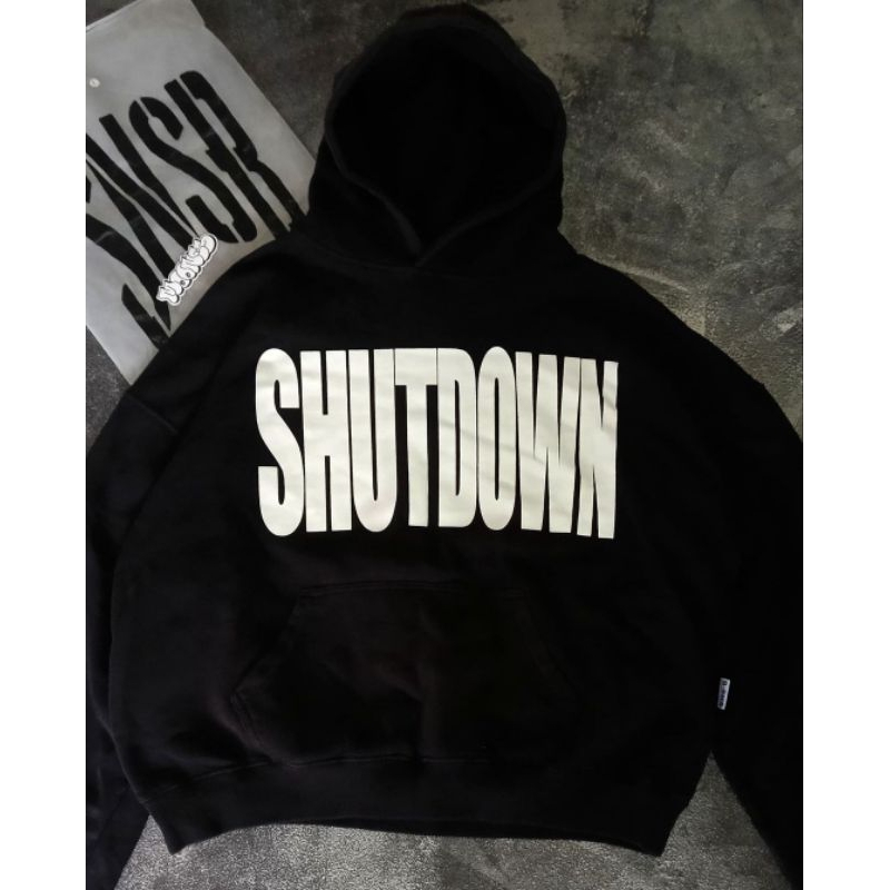 SHUTDOWN.BLACK | HOODIE BOXY | SORRYNOTSORRY.BI+CH