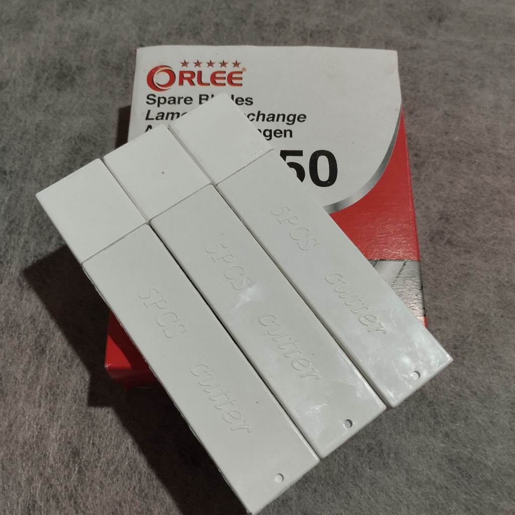 

ECER REFIL CUTTER BESAR CUTTER ORLEE ISI 5PCS