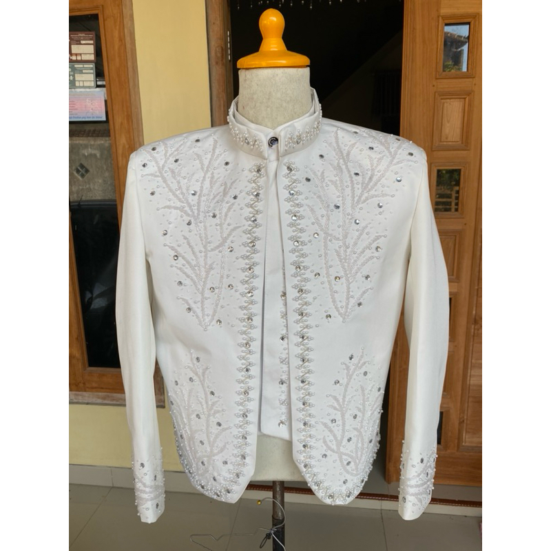 Beskap pengantin pria || Beskap pengantin jawa solo || Beskap solo peyet || Beskap putih tulang peye