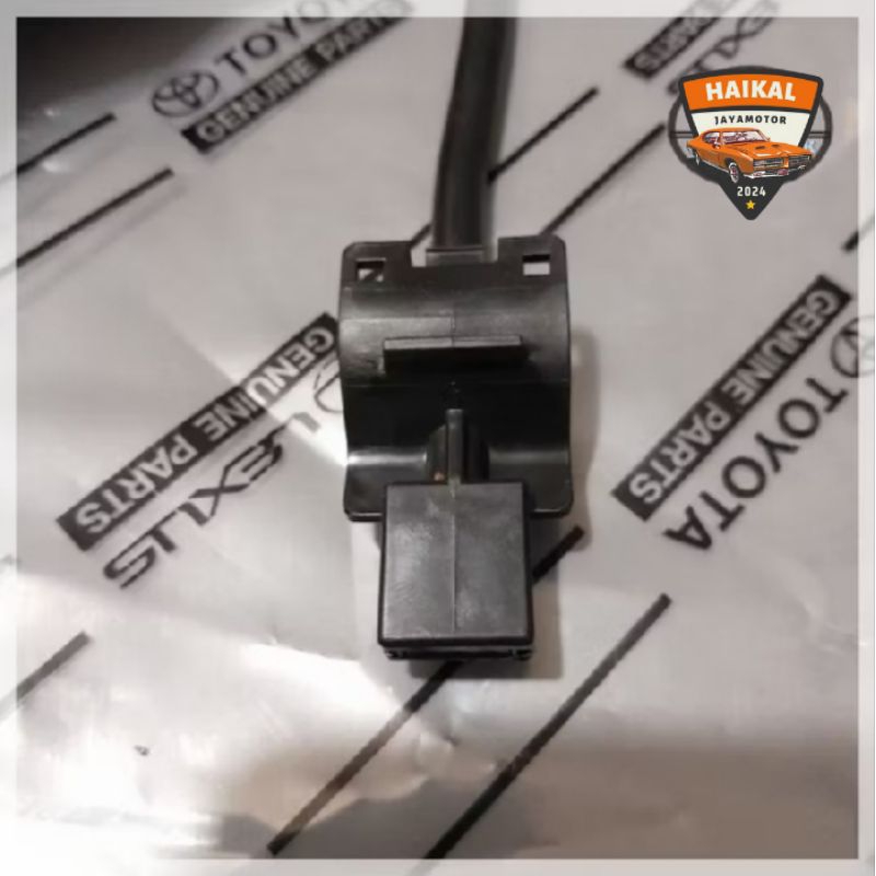 Nozel Wiper Kaca Depan Toyota Innova Reborn,Fortuner,Yaris,VIOS Original