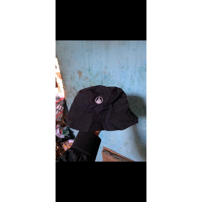 bucket prung