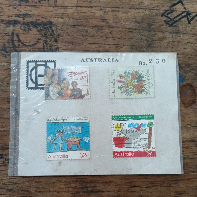 

satu set perangko bekas Australia
