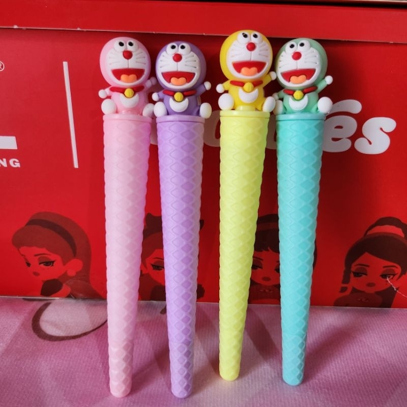 

Pena Doraemon Ice Cream Cone