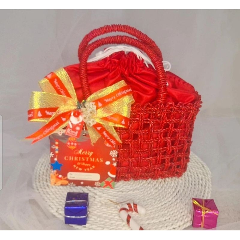 

Hampers natal / Parcel natal / Bingkisan natal / Kado Natal / Hadiah Natal / Buah Tangan Natal