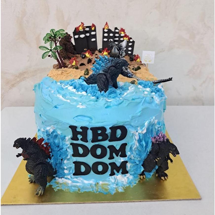 

Cake Godzila