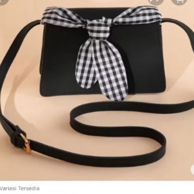 Miniso bag/Tas Miniso Hitam Pita Kotak-kotak