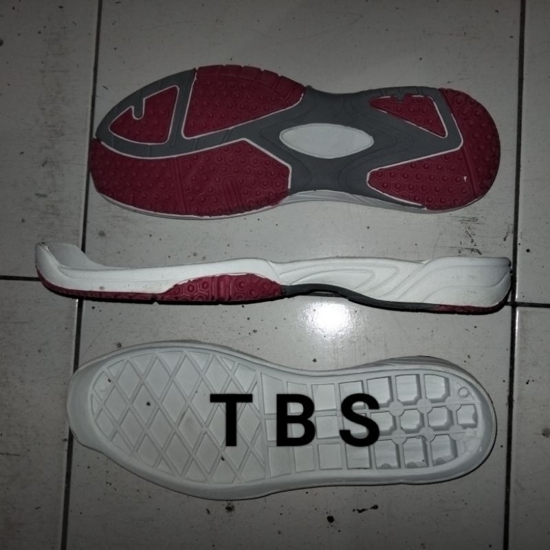 outsole ( AYA ) alas sepatu badminton pria 38-43
