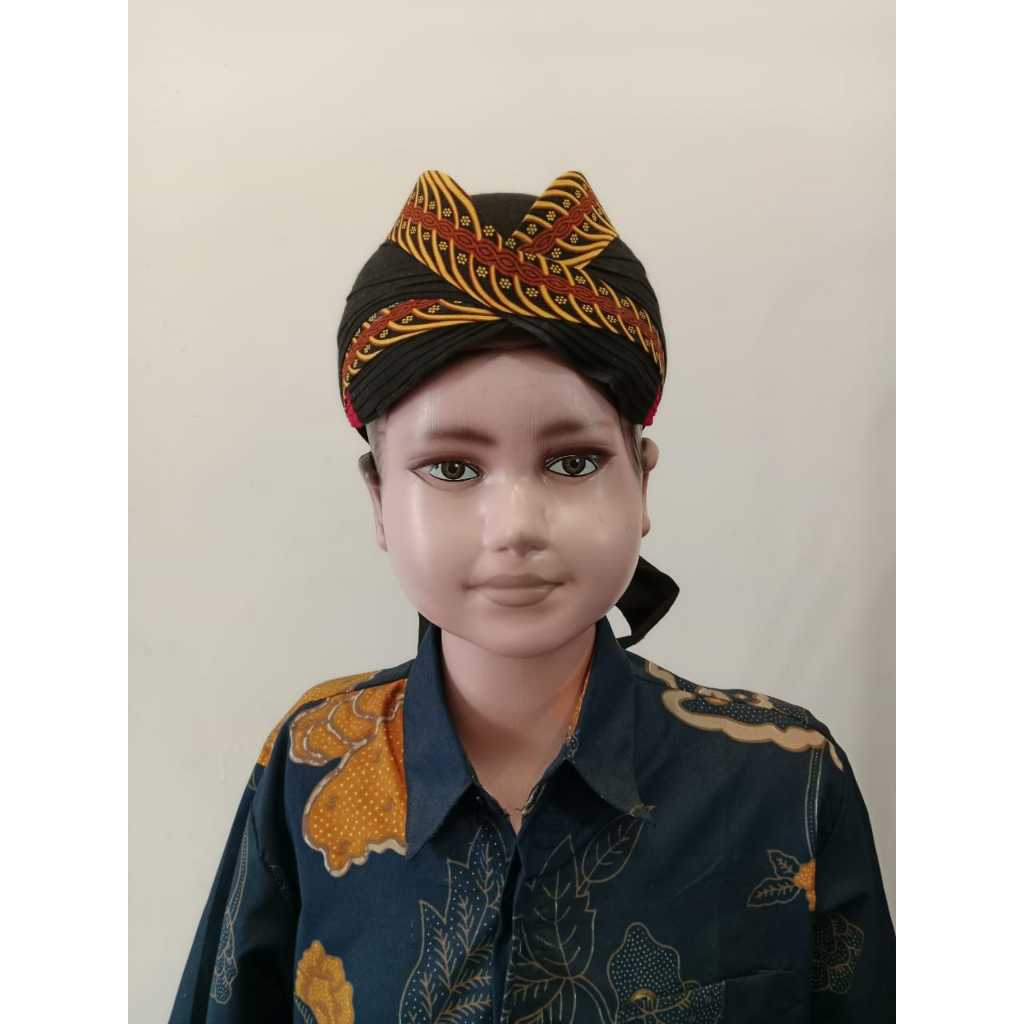 Blangkon - Blangkon (Topi Adat Jawa)