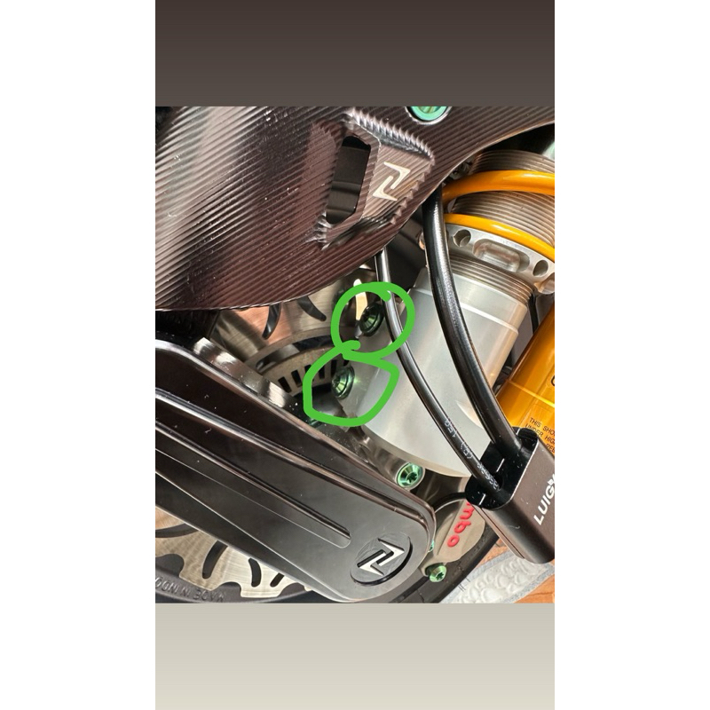 baut titanium breket shock depan vespa matic