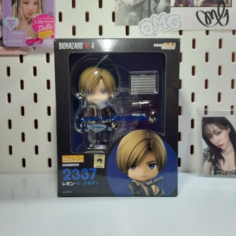 [ READY, WAJIB BACA DESKRIPSI dan dm] NENDOROID LEON S KENNEDY ADA WONG RESIDENT EVIL 4 OFFICIAL GOO
