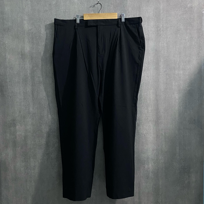 Chinos Pants MUSINSA STANDARD Loose Fit / Celana Panjang Pria / WP185 / Size 40 fit 41