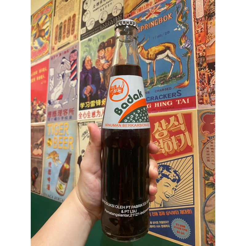 

Minuman Cap Badak Sarsaparilla Soda 1 Krat isi 24 botol EXP 2025