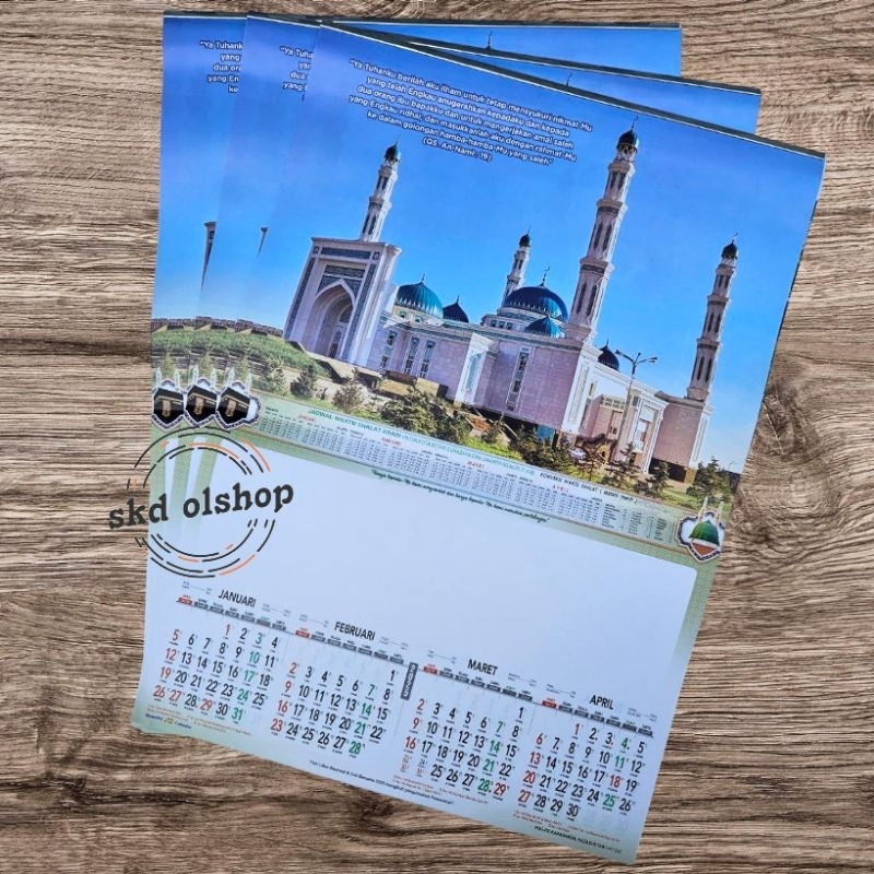 

kalender 2025 Ao 242 masjid dunia 3 lembar 4 bulanan ukuran 38x54cm(terima castume cetak merek)
