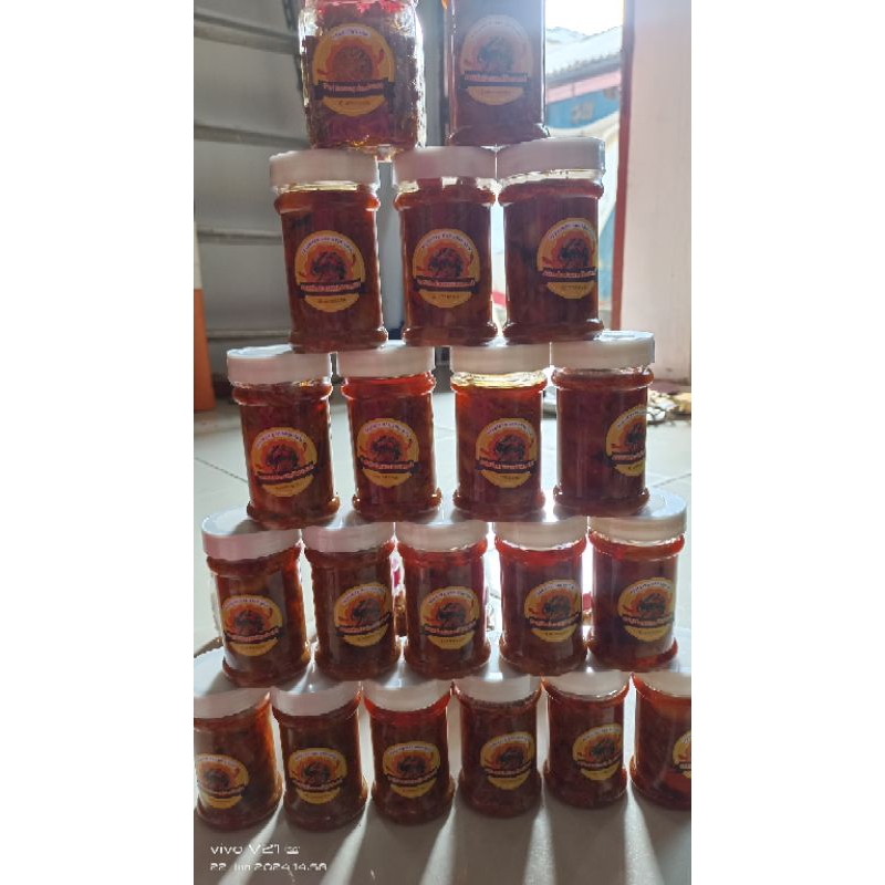 

sambal cumi asin berweeettt 150gr