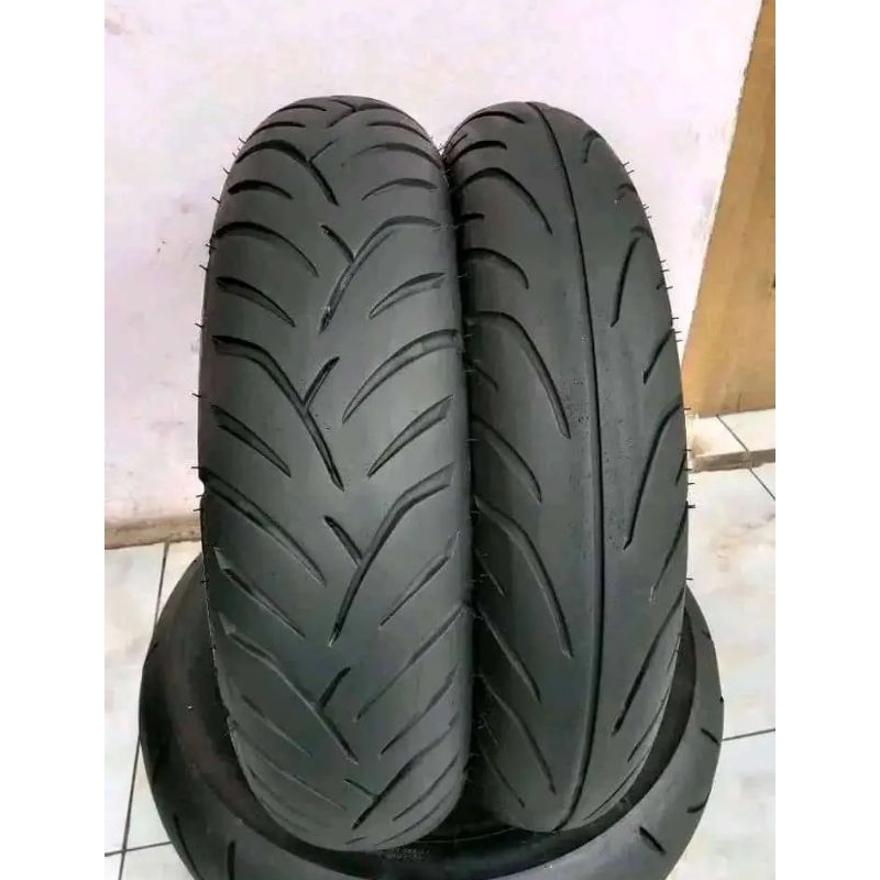 ban motor PCX merk IRC ring14