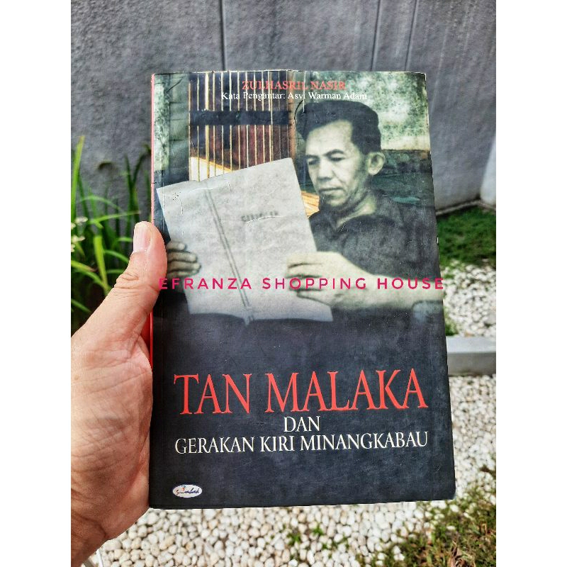 Buku TAN MALAKA DAN GERAKAN KIRI MINANGKABAU asli, cetakan pertama
