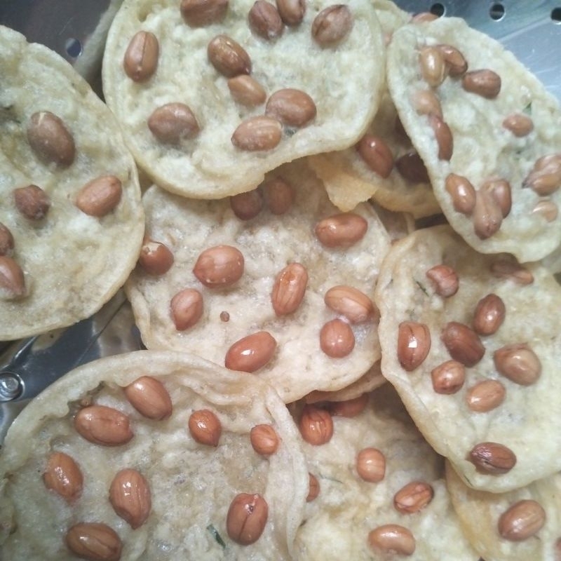 

rempeyek kacang tanah@40k/stgh kg