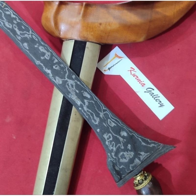 Keris sepuh Brojol Pusaka Layak Koleksi