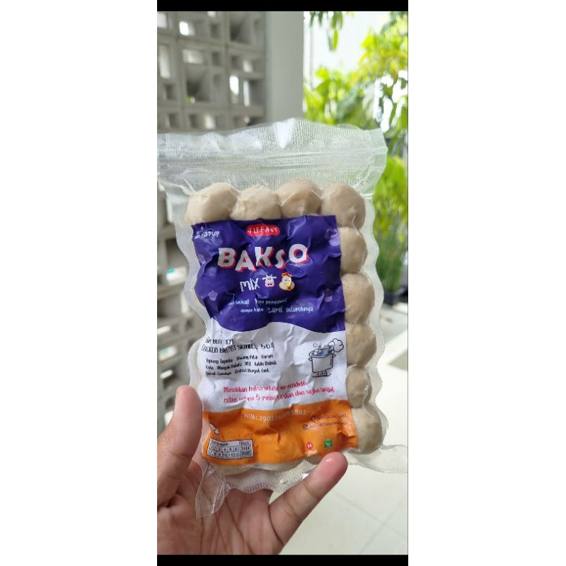 

BAKSO AYAM SAPI TIFFANY