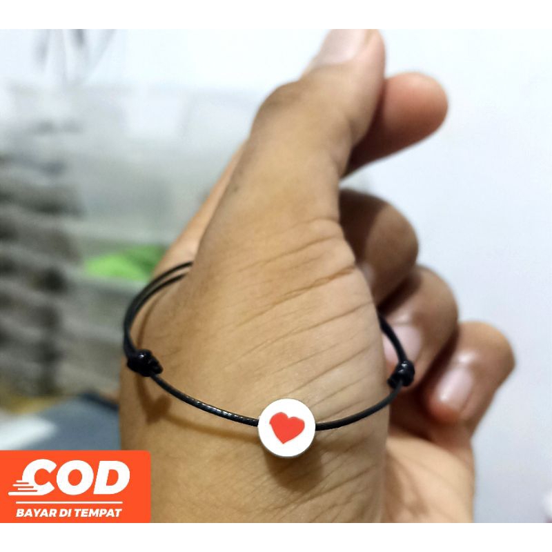 Gelang Hitam Manik Karakter Hati