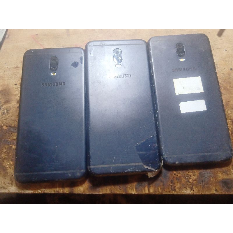 SAMSUNG J7+ MINUS LCD