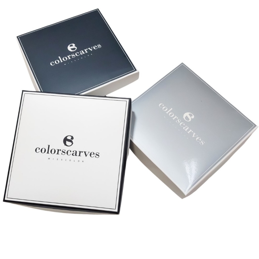 

Colorscarves Glossy Box - Size 16 cm x 16 cm