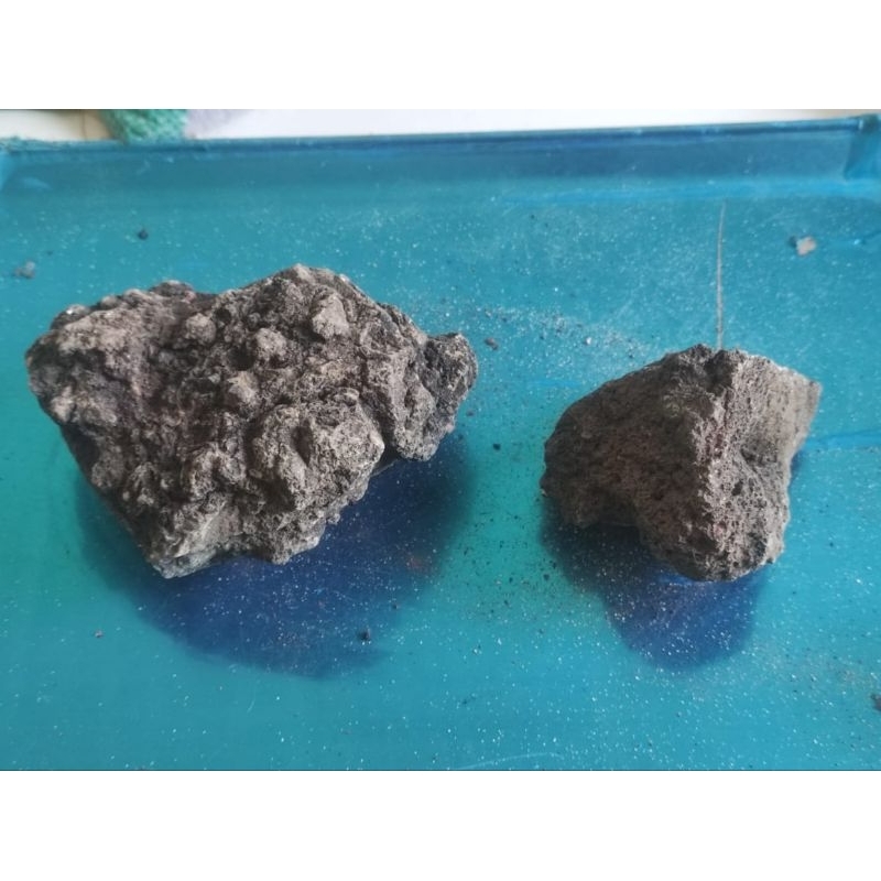 Lava Rock Hitam Aquascape 1Kg