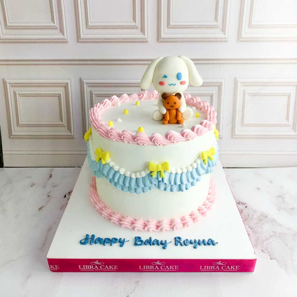 

Kue ulang tahun/Kue birthday/Cake custom birthday/Cake ultah/Kue tema Cinnomoroll