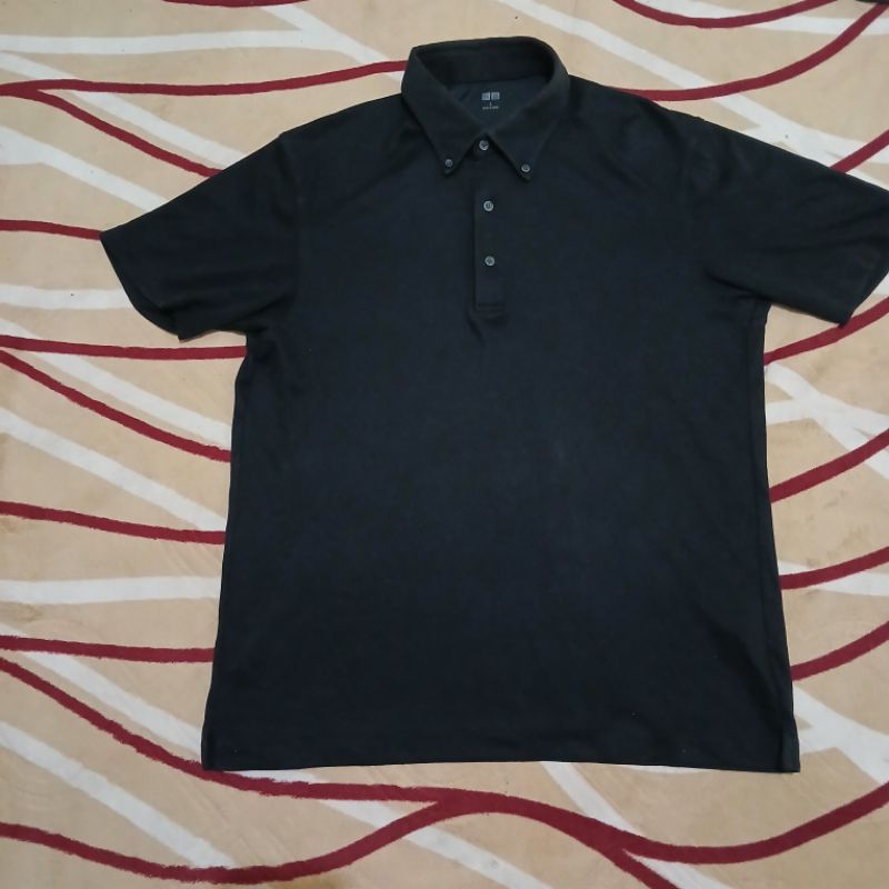 Kemeja & Kaos  Polo Shirt Uniqlo Airism  Size L