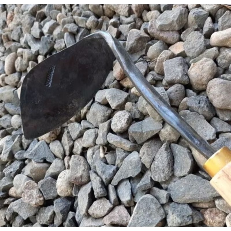 gatul Tanah - koret sampah - cangkul mini - pacul Dangir sawah ukuran kecil