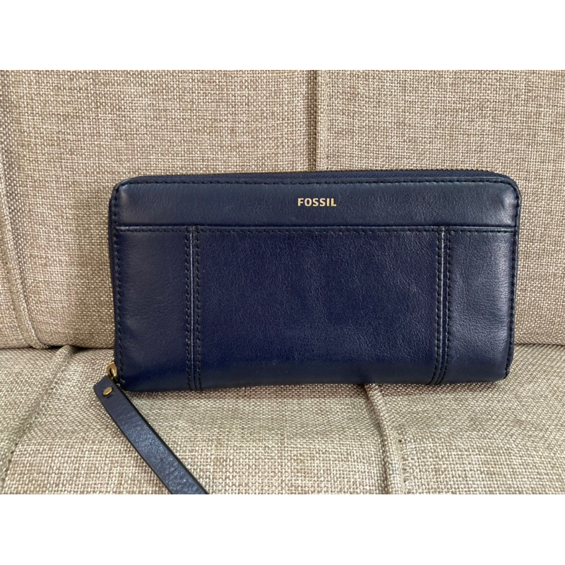 FossilJori zip clutch