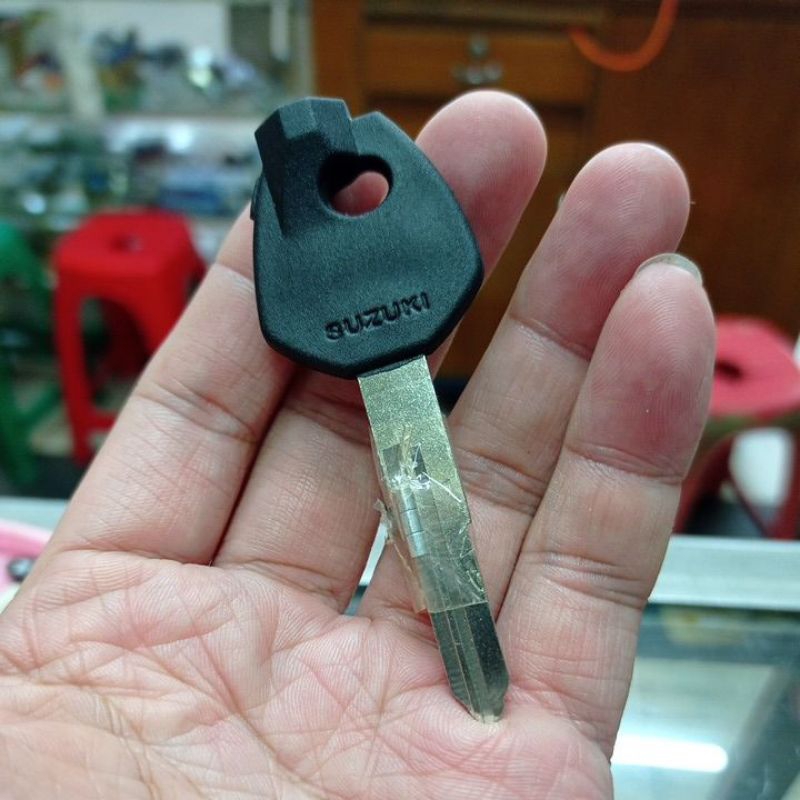 Bahan Duplikat kunci motor shogun