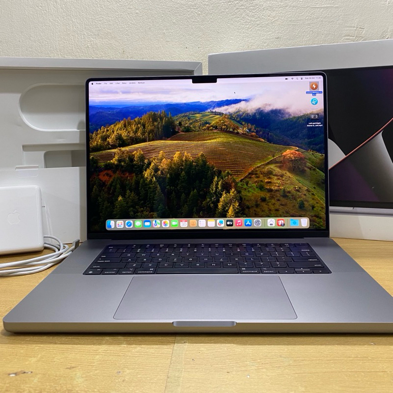 Macbook Pro M1 2021 16inci RAM 16GB SSD 500GB