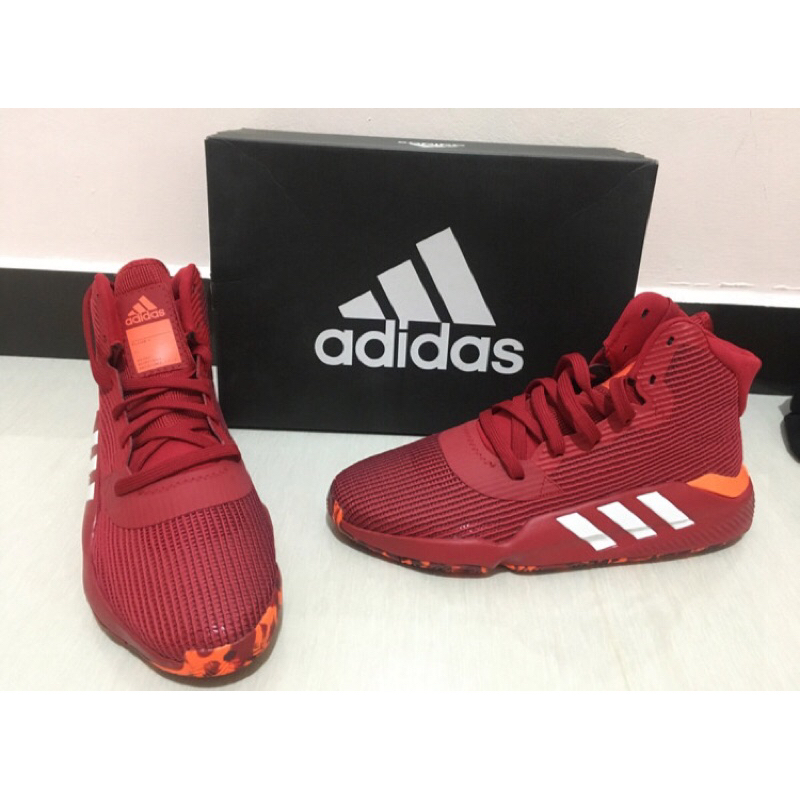 sepatu basket adidas size 45 1/3