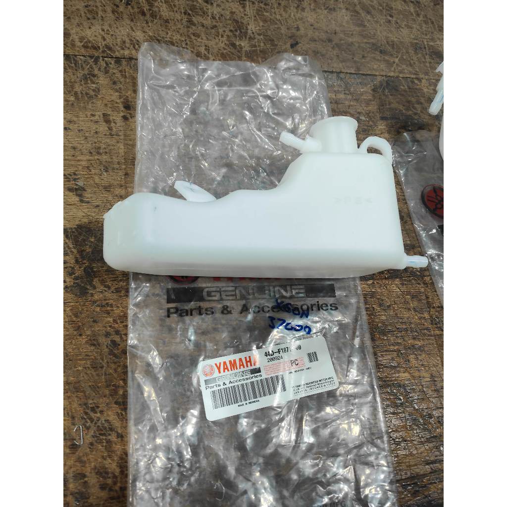 tabung radiator xeon karbu rc gt125 aerox 125 ori