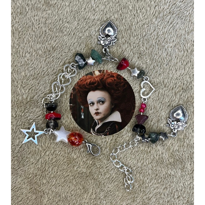 Red Queen Bracelet ~ Gelang Red Queen from Alice in Wonderland, lucu handmade