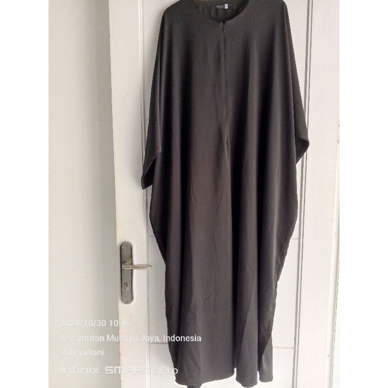 preloved aljenna Halla abaya size M