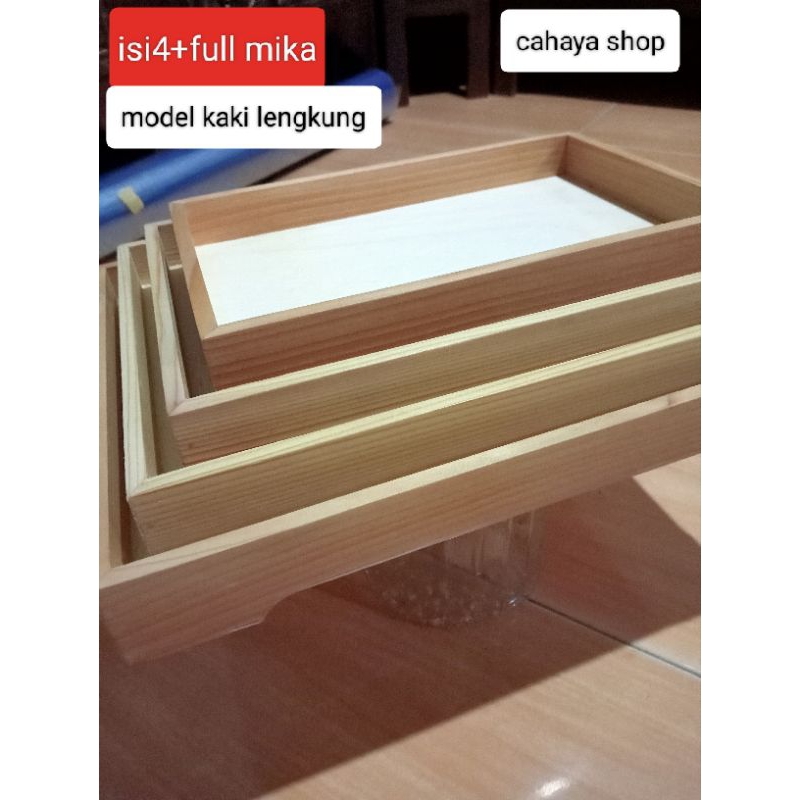 

BOK BER KAKI ISI 4 FULL MIKA SESERAHAN PERNIKAHAN KAYU RUSTY/jATI BELANDA